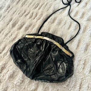 Carlo Fiori Italy Leather Snakeskin Clutch Removeable Strap Kisslock Handbag 🖤
